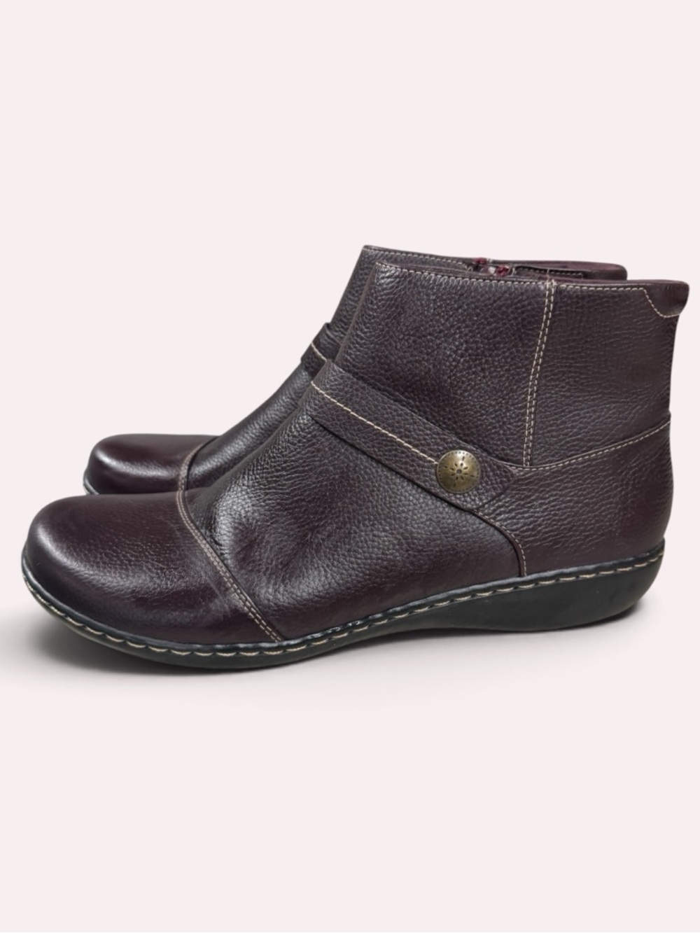 Clarks Ashland Pine casual leather ankle bootie Zip up / low heel Size 12 - Picture 6 of 11